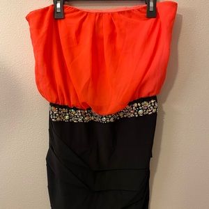 Brand: Deb. Size: L. Color: Black and pink/coral.